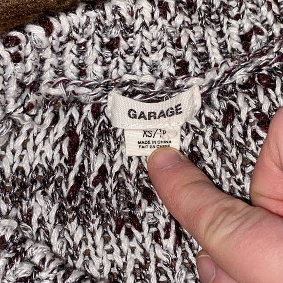 Sweater - Picture 2 of 3